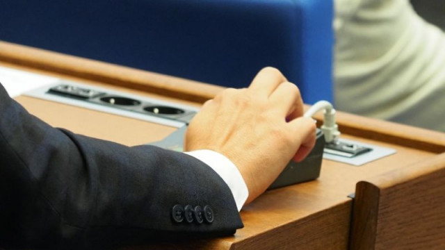 Депутатите приеха шефът на НСИ да се избира от Народното събрание